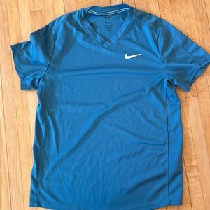 Mens Nike Shirt S - NWOT